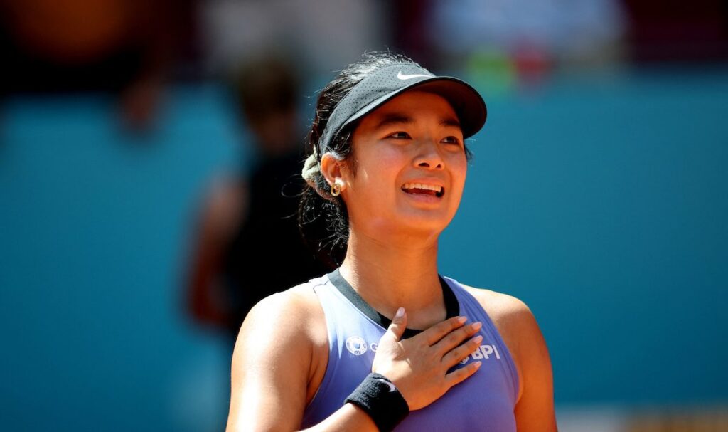Mutua Madrid Open: Alex Eala gây bất ngờ khi đánh bại tay vợt kỳ cựu Anastasia Pavlyuchenkova