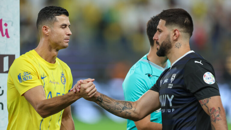 Bi kịch phút bù giờ: Al Nassr đánh rơi chiến thắng trước Al Hilal