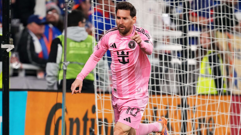 Inter Miami vs FC Cincinnati: Messi 10/10 — Thiên tài người Argentina lại một lần nữa không thể ngăn cản