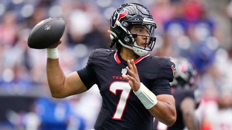 DVOA NFL là gì? Hướng dẫn đọc Advanced Stats (DVOA, QBR, YPA) như chuyên gia