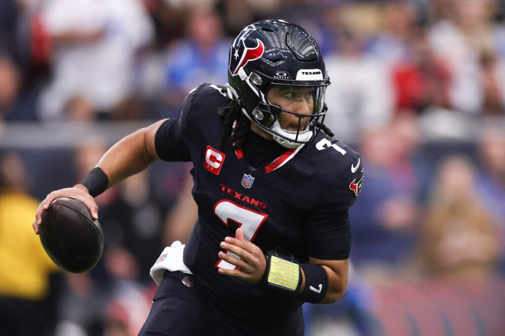 Houston Texans và tương lai hợp đồng của CJ Stroud: thị trường QB nóng bỏng, nhưng các giám đốc khuyên nên chờ