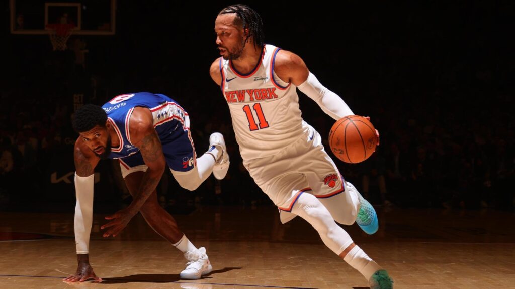 New York Knicks duy trì phong độ lịch sử, "hủy diệt" Philadelphia 76ers tại Game 1 vòng Playoff