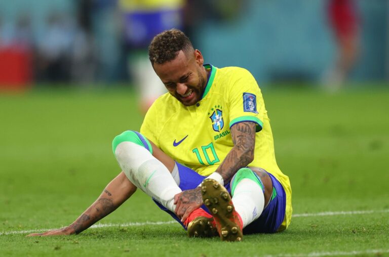 Neymar sẽ không thể thi đấu trận mở màn World Cup 2026 của Brazil vì chấn thương bắp chân.