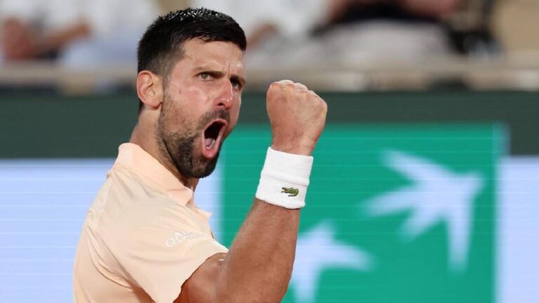 Novak Djokovic thoát hiểm tại Roland Garros 2026 sau màn ngược dòng nghẹt thở trước Giovanni Mpetshi Perricard