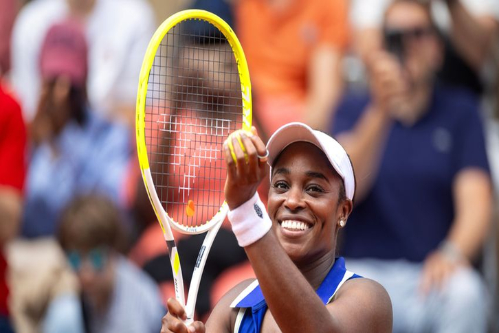 Kết quả Roland Garros 2026: Sloane Stephens ngược dòng ấn tượng, Ashlyn Krueger giành vé vào vòng chính