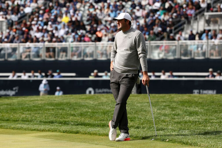Scottie Scheffler dẫn đầu PGA Championship 2026: McIlroy và DeChambeau khởi đầu thảm họa