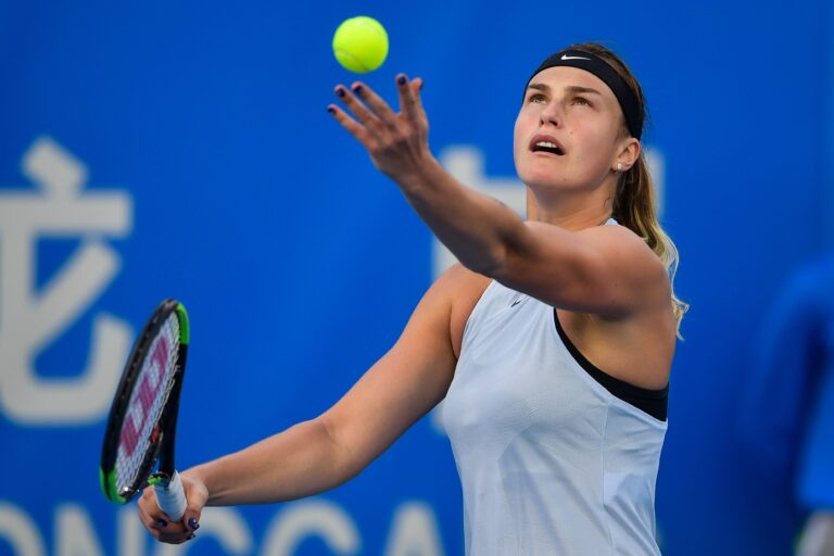 Tốc độ Serve tennis và Spin Rate: Vũ khí bí mật của top player 2026