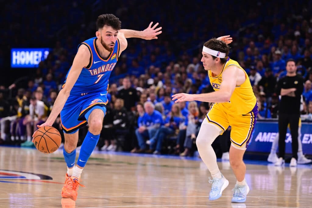 Tổng kết vòng bán kết NBA 2026: Những bất ngờ và bài học sau Game 1
