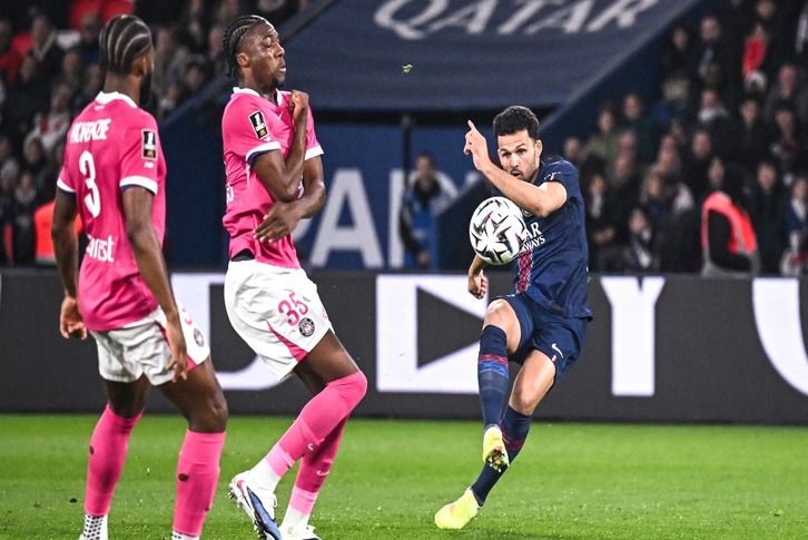 Toulouse 2–1 Lyon: Les Violets giáng đòn mạnh vào cuộc đua top 3 Ligue 1 của Lyon