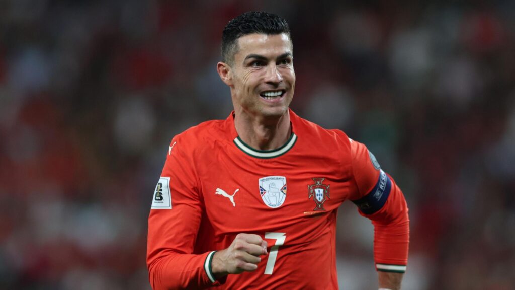 Hành trình cuối cùng của Cristiano Ronaldo tại World Cup, nơi huyền thoại Bồ Đào Nha tìm kiếm cái kết hoàn hảo.
