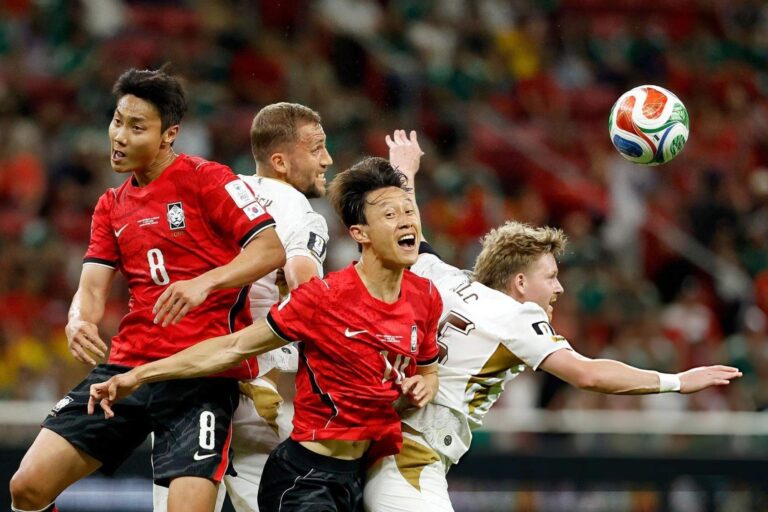 Hàn Quốc thắng Séc 2-1 trong trận ra quân bảng A World Cup 2026 nhờ các bàn thắng ở hiệp hai.
