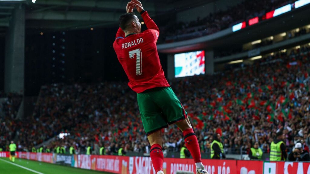 Ronaldo đứng trước cơ hội phá vỡ hàng loạt cột mốc chưa từng có trong lịch sử World Cup nếu cùng Bồ Đào Nha đăng quang.