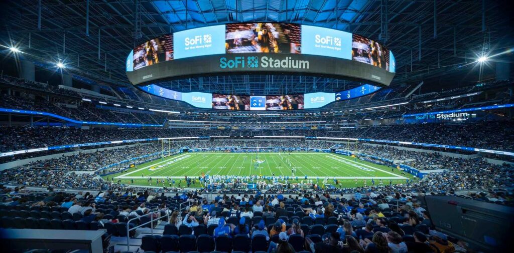 SoFi Stadium là một trong những sân vận động hiện đại và đắt giá nhất thế giới, đăng cai nhiều trận đấu World Cup 2026.