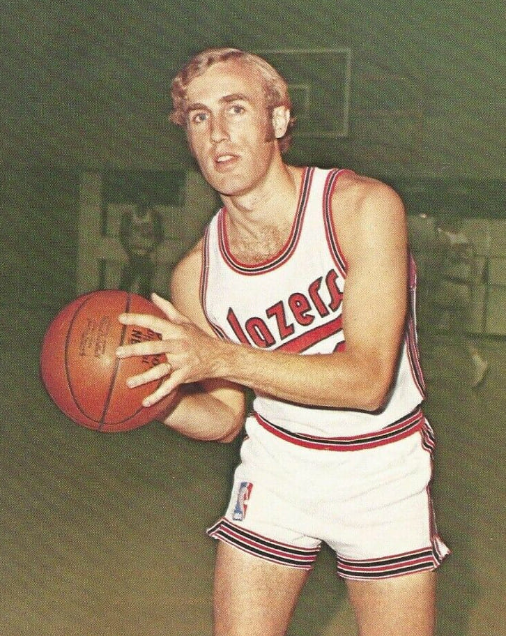 Từ cầu thủ NBA đến nhà cầm quân huyền thoại
