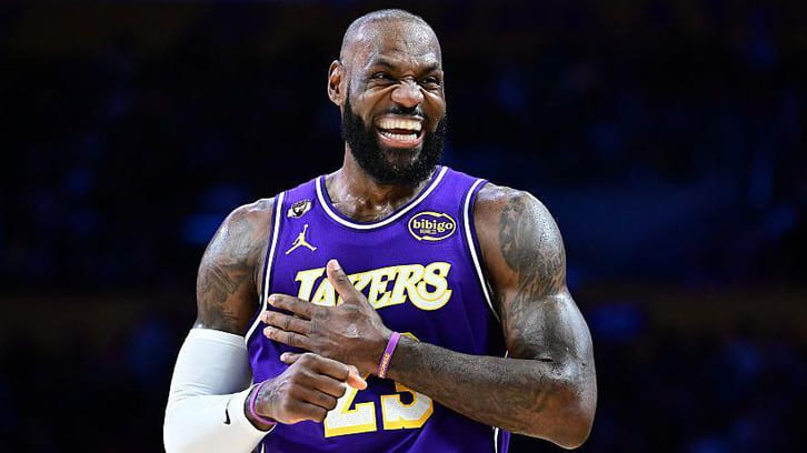 LeBron James gây chấn động khi chọn Philadelphia 76ers