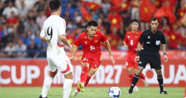 Bóng đá U20 Việt Nam xuống hạng: Góc nhìn phũ phàng và bài học cho tương lai